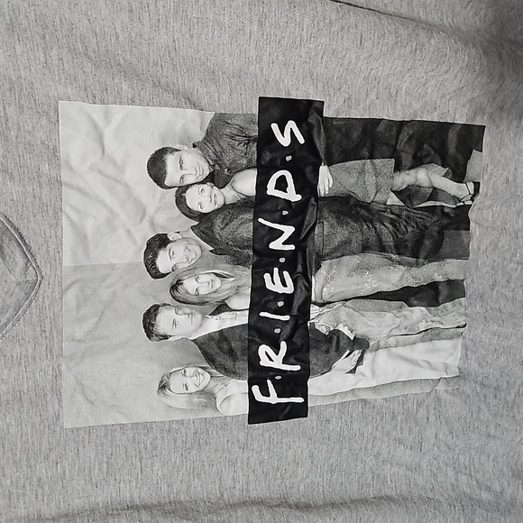 Friends Box V-Neck T Shirt Short Sleeve New‎ Medium - Picture 2 of 5
